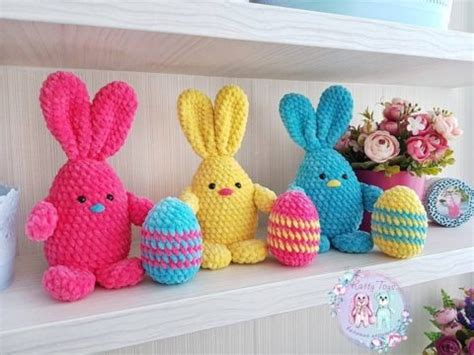 Crochet bunny with Easter egg free pattern | Amigurumi Space