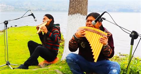 Native American brothers playing the most relaxing version of ‘Hallelujah’ on pan flutes – Madly ...