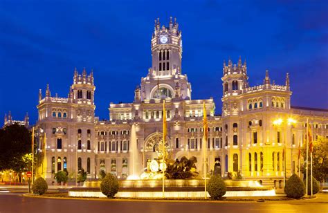 Principales lugares y monumentos de Madrid ¿por qué son tan especiales? | Carné de Estudiante ...