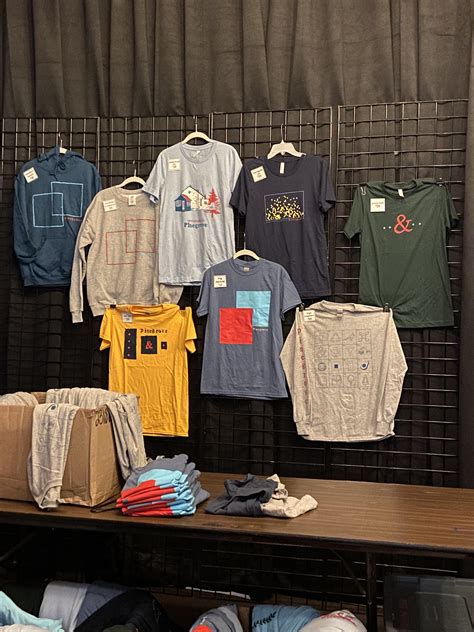 Picture of tour merch : r/PinegroveBand