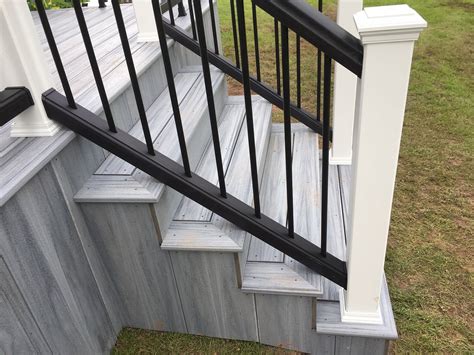 How Do You Install Trex Railing On Stairs | Railing Design