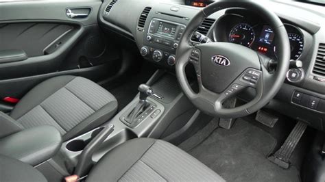 Kia Cerato 2013 new car review | AA New Zealand