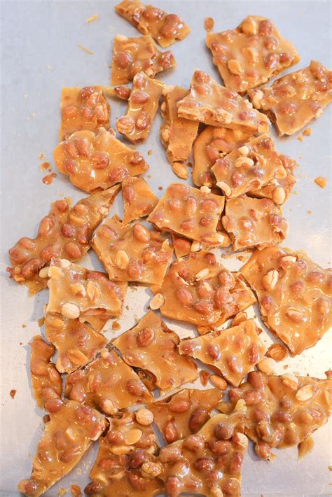 Easy Homemade Peanut Brittle - Our Favorite Christmas Treat - The ...