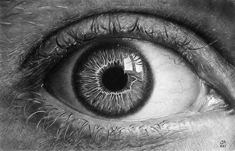 Young Artist Uses Graphite to Create Stunningly Realistic Portraits