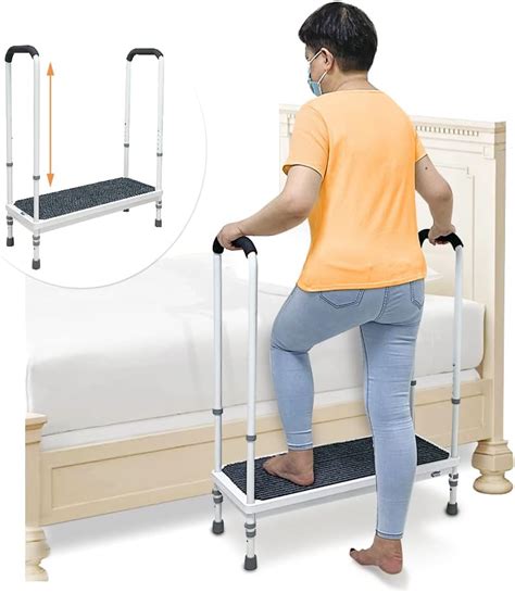 Bed Step Stool for Elderly: Choosing the Best Step Stool To Get In Bed ...