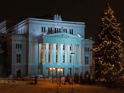 History First Christmas Tree Riga Latvia in year 1510 | tourpoint.lv