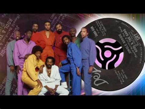 Kool And The Gang - Jungle Boogie (1973) - YouTube