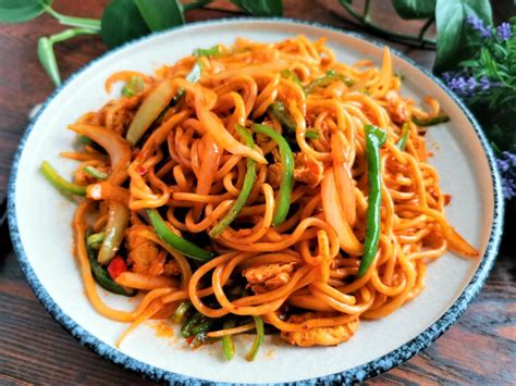 Stir-Fried Noodles with Chili Garlic Sauce | Chinese Noodles Recipes