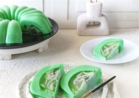 Resep Puding Pandan Lapis Kelapa Muda oleh Presella - Cookpad