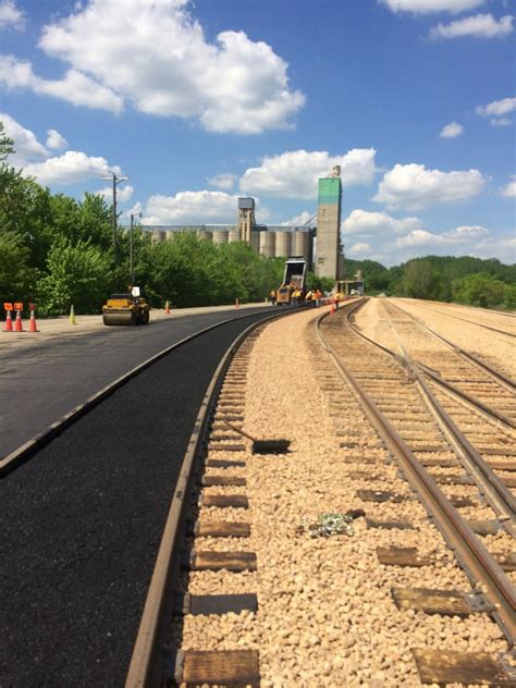 Paving (Non-Parking Lot): Valley Blacktopping, Eagan, MN | For Construction Pros