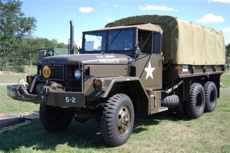 MV Spotlight: M35A2 2-1/2-ton 6x6 CARGO TRUCK - Military Trader/Vehicles