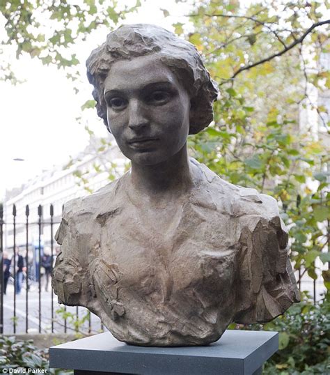 Noor Inayat Khan: Statue unveiled to commemorate Britain's only Muslim ...