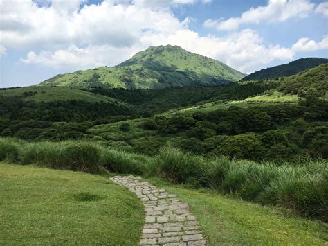 Taiwan – Yangmingshan National Park (en.infoglobe.cz)