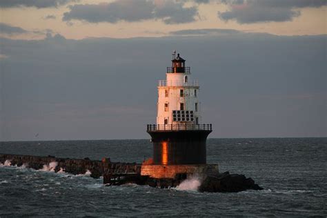 Harbor of Refuge lighthouse [1926 - Lewes, Delaware, USA] | Beautiful ...