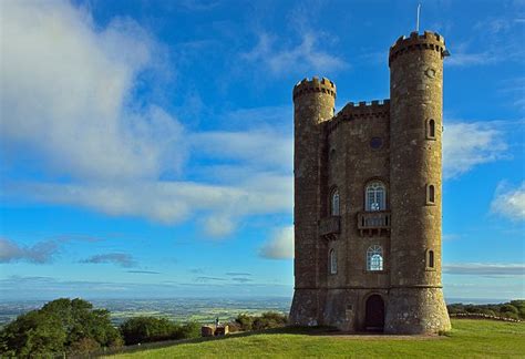 Broadway Tower, Worcestershire | Broadway tower, Adventure travel, Castle