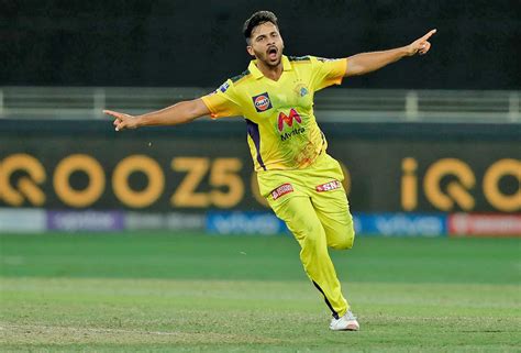 IPL 2021: How Shardul Thakur Celebrates A Wicket - Rediff Cricket