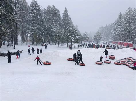 You Can Go Snow Tubing In Flagstaff At This Arizona Snow Park