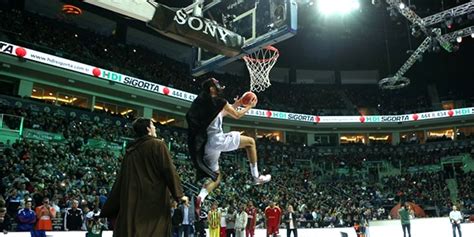 CHECK OUT SIXER NEWBIE WINNING DUNK CONTEST AS DARTH VADER! | Fast Philly Sports