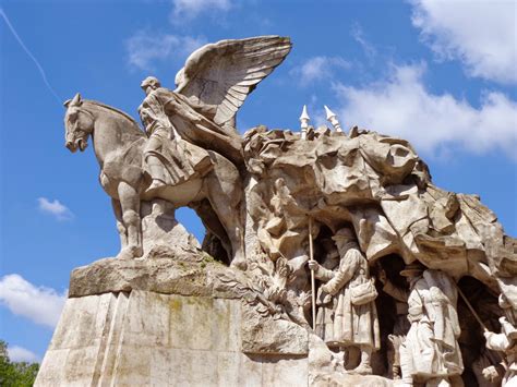 WW2 - The Second World War: The Tourcoing War Memorial, France (59)