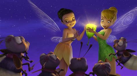 Iridessa and Tinkerbell | Disney fairies, Tinkerbell, Tinkerbell disney