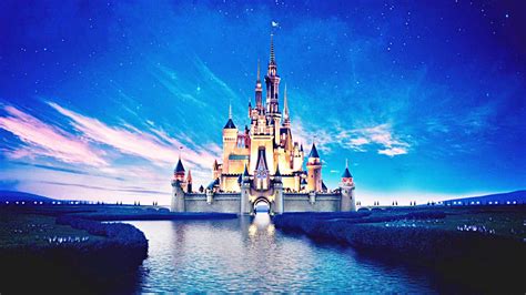 Disney Castle iPhone Wallpaper - WallpaperSafari