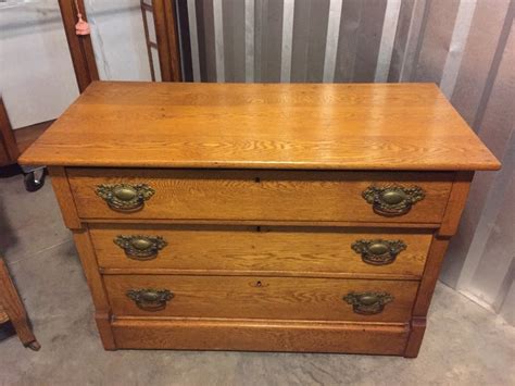 Antique Solid Oak Dresser Chest 3 Drawer Dovetails 20d43w30h