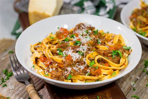 Tagliatelle Bolognese | Classic Italian comfort food!