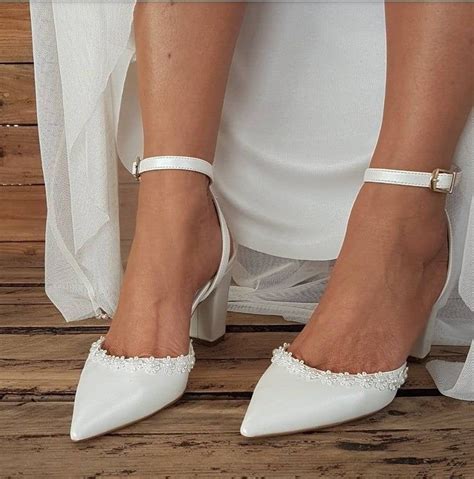 Wedding shoes/ bridal flowers pearl shoes/ block heel white | Etsy ...