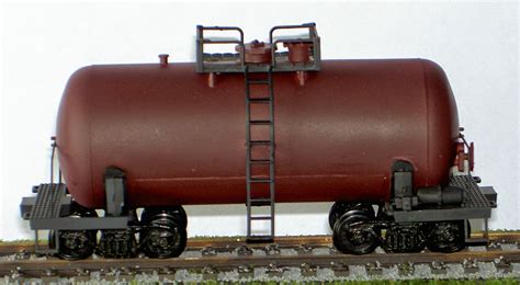 Model Trains For Beginners: HO Scale Tank Cars