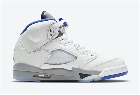 Air Jordan 5 Stealth Hyper Royal DD0587-140 Release Date - SBD