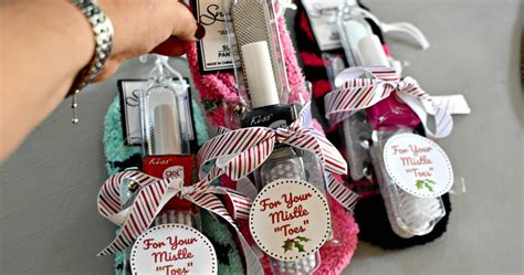 3 Easy Dollar Tree DIY Christmas Gifts with Free Printable Gift Tags