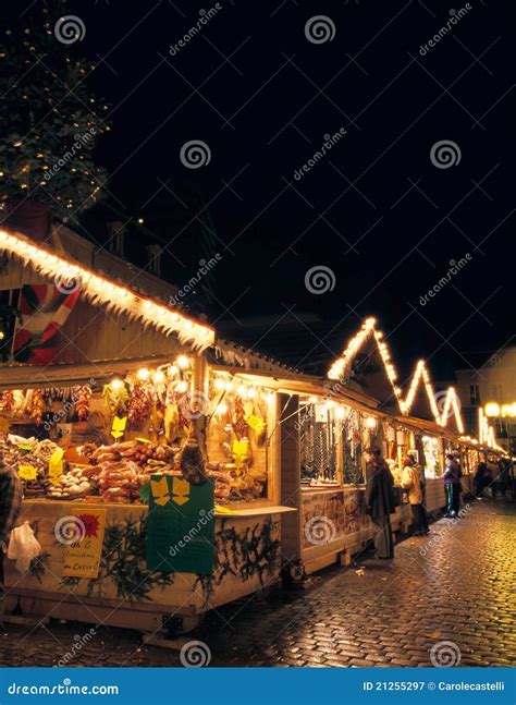 Christmas market at Metz editorial photography. Image of festival - 21255297