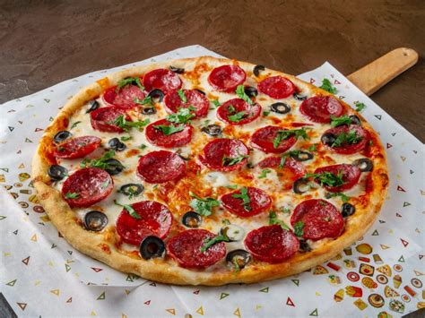 The 9 Best Pizza Places Near Shakopee MN - Pizzaware