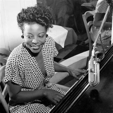 10 Female Jazz Musicians You Need To Know