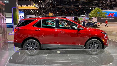 2021 Chevy Equinox Revealed With Updated Styling And RS Trim