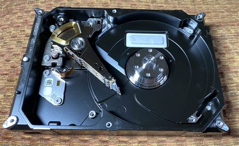 Anatomy of a Storage Drive: Hard Disk Drives Photo Gallery - TechSpot