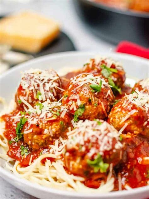 Pork and Beef Meatballs - The Yummy Bowl