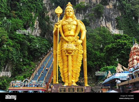 Lord Murugan Statue, Batu Caves, Selangor, Malaysia Stock Photo ...