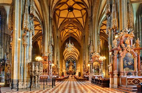 Exploring St. Stephen's Cathedral, Vienna | PlanetWare