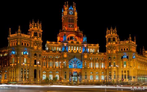 Cibeles Palace in Madrid, Spain [1280x901][OS] : r/ArchitecturePorn