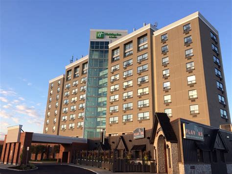 Hotel in London | Holiday Inn Hotel & Suites London Hotel