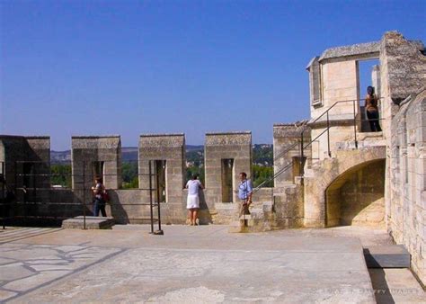 Avignon Palace of the Popes: a Papal City Without Popes