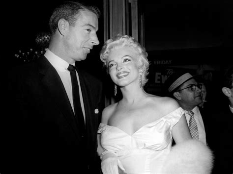 Joe DiMaggio Sent Roses to Marilyn Monroe’s Grave for 20 Years