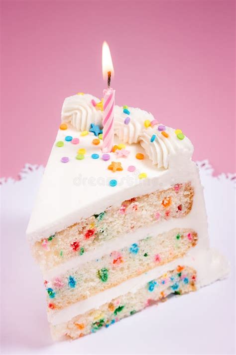 1,615 Slice Sprinkles Birthday Cake Stock Photos - Free & Royalty-Free Stock Photos from Dreamstime