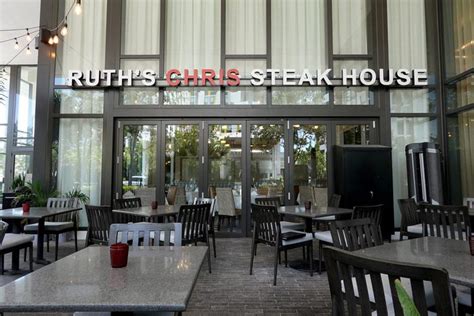 11 Best Steakhouse Chains in the US