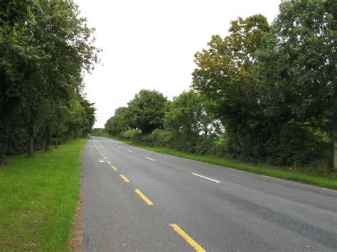 R526 road with broken yellow line © David Hawgood :: Geograph Ireland