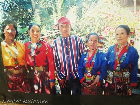 Portal to the Plateau: Manobo Clothes