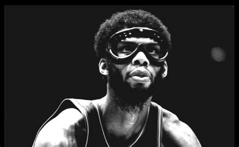 Why Do Basketball Players Wear Goggles While Playing? - GogglesNMore