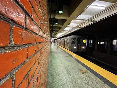 MTA Opens Door to Platform Barriers in Three Subway Stations