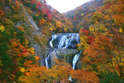 Japanese waterfall — Top 10 most beautiful waterfalls in Japan in ...